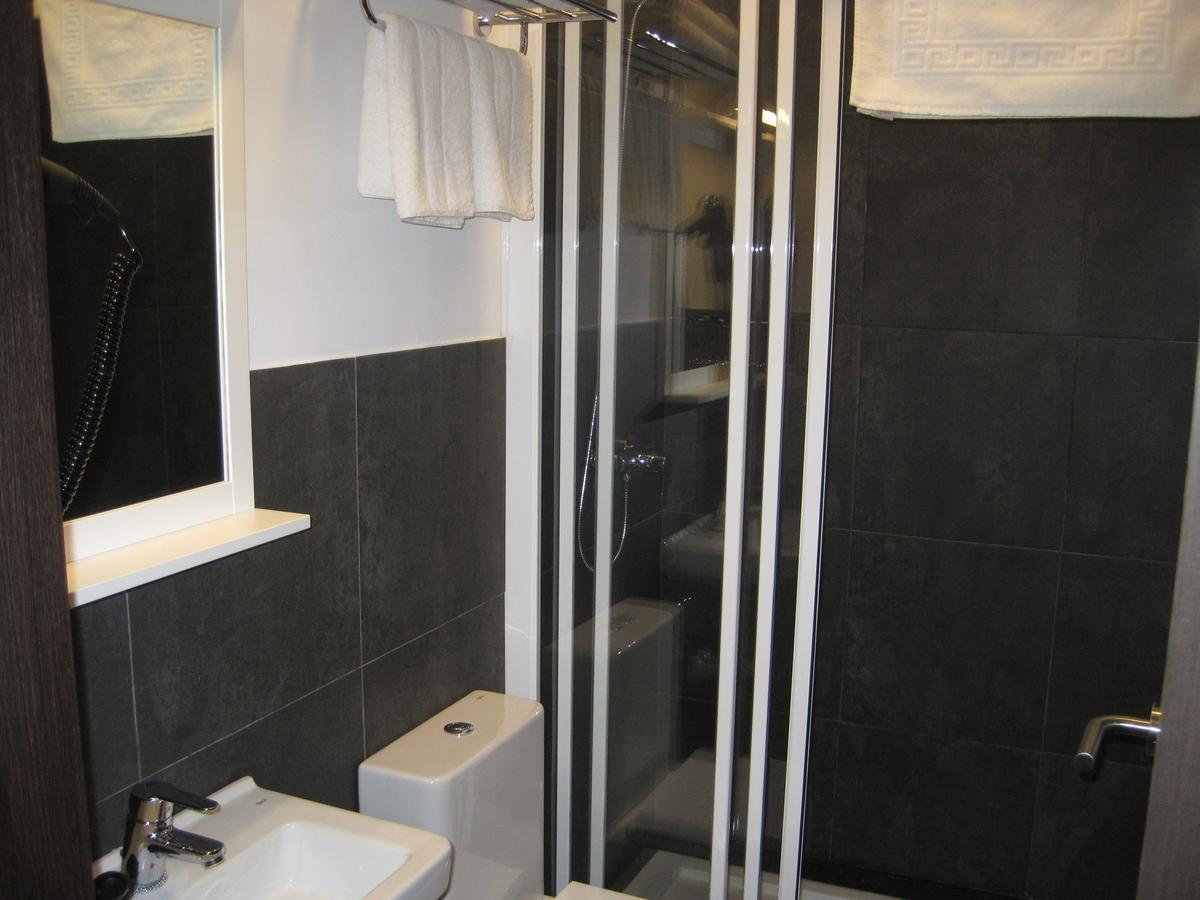 Suites Coruna A Coruna Bagian luar foto