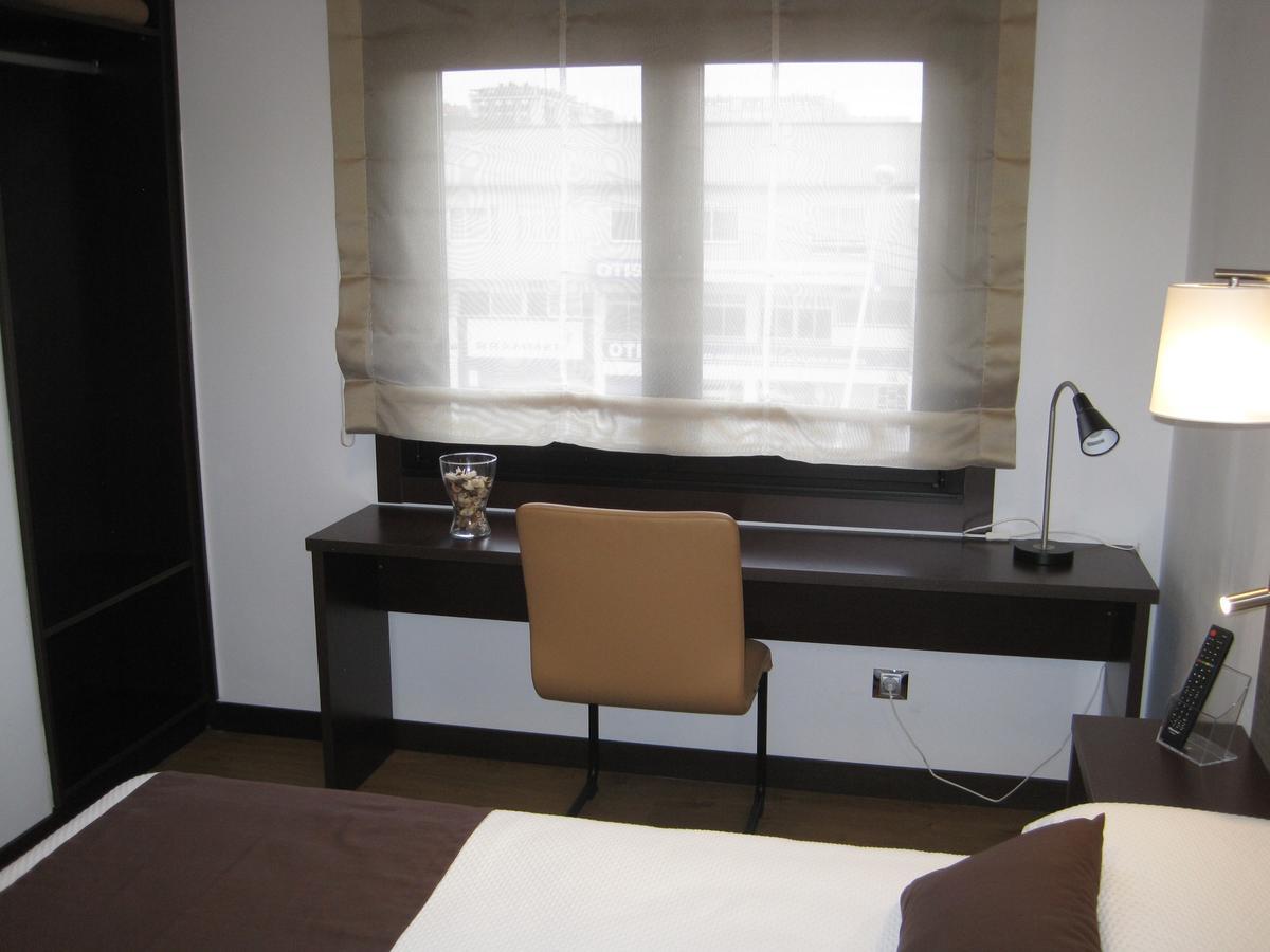 Suites Coruna A Coruna Bagian luar foto