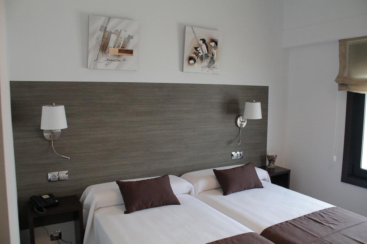 Suites Coruna A Coruna Bagian luar foto